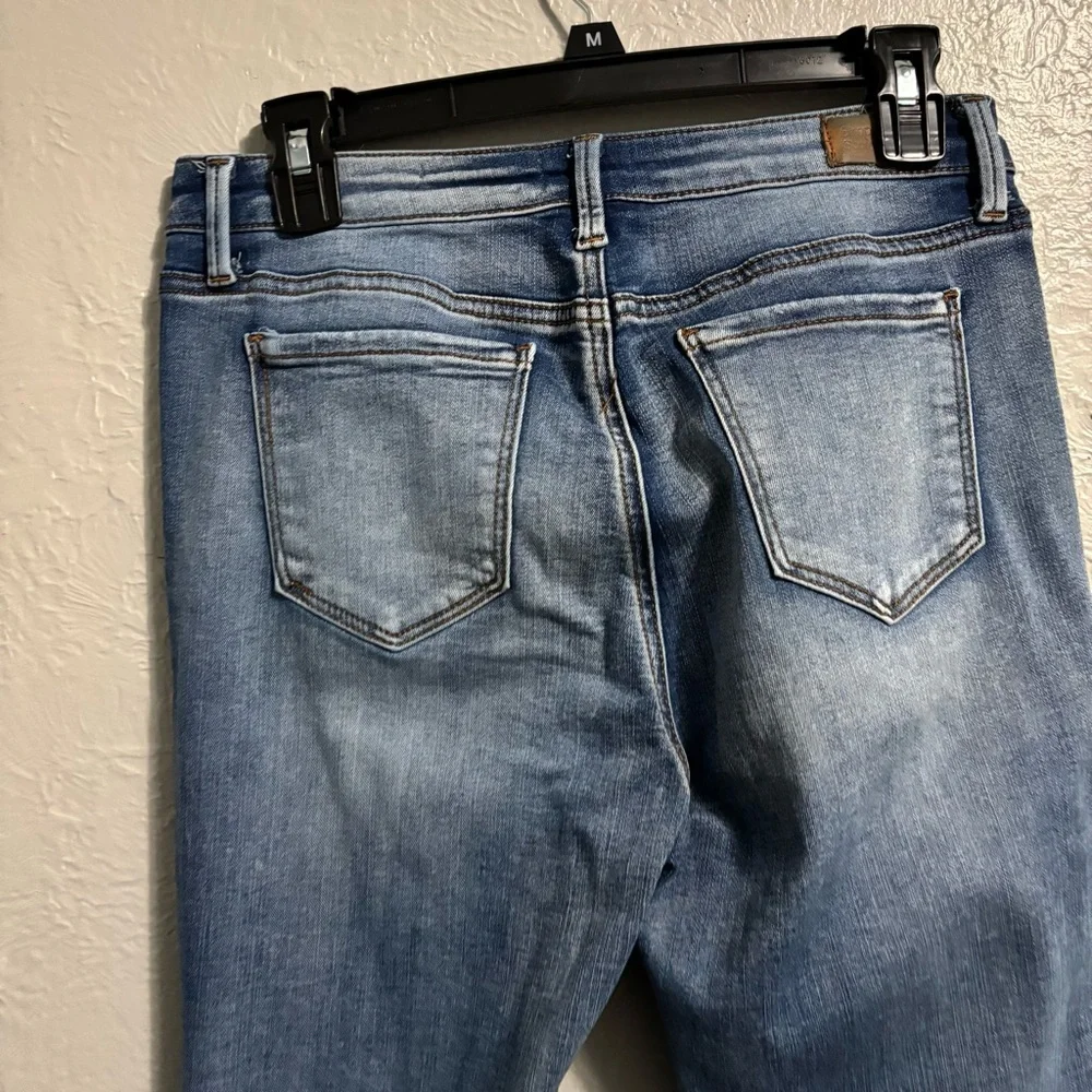 Stylish Ankle Jeans in Classic Blue